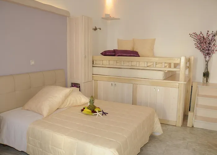 Starlight Luxury Mykonos Town