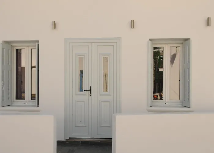 Starlight Luxury Mykonos Town